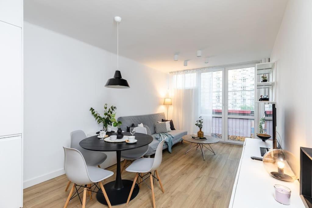 Superapart Jana Pawla Ii, Apt 302 Cozy Urban Retreat, Perfect For Couples ワルシャワ エクステリア 写真